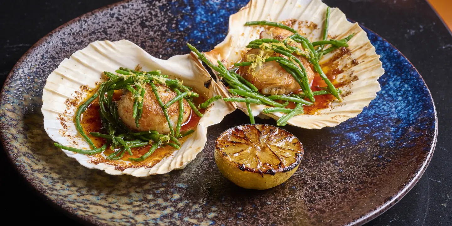 Grilled scallops